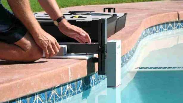 leaking pool repairs